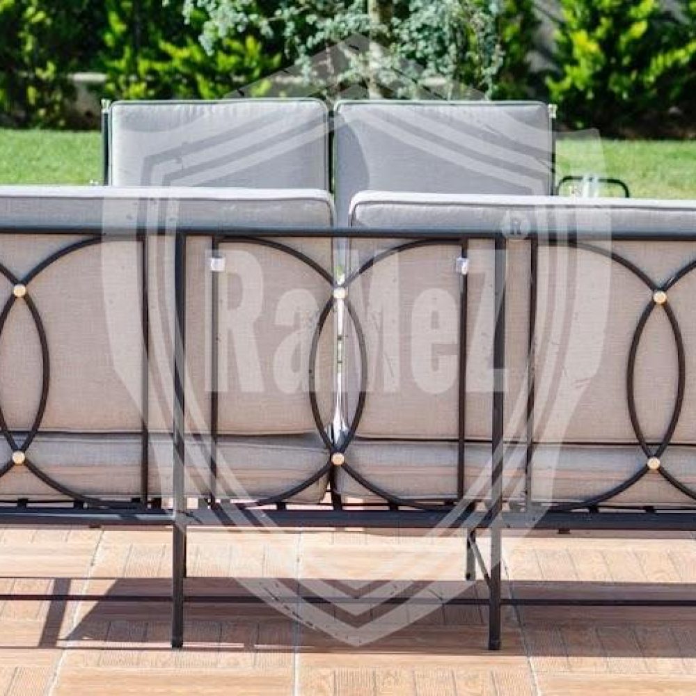 AF1QipPrYBcqNiok1mr5X-BJBZ4vMLbNd870R0O0LAWnw1920-h1271